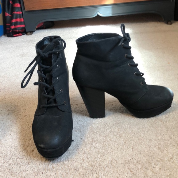 Platform lace up suede black booties - Picture 1 of 8